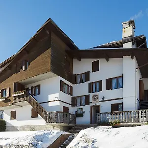 Casanova - Stayincortina Apartment